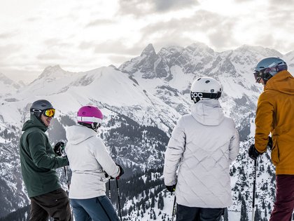 Zimmer & Suiten im 4*S Panoramahotel Oberjoch! Zimmer & Suiten im 4*S Panoramahotel Oberjoch!